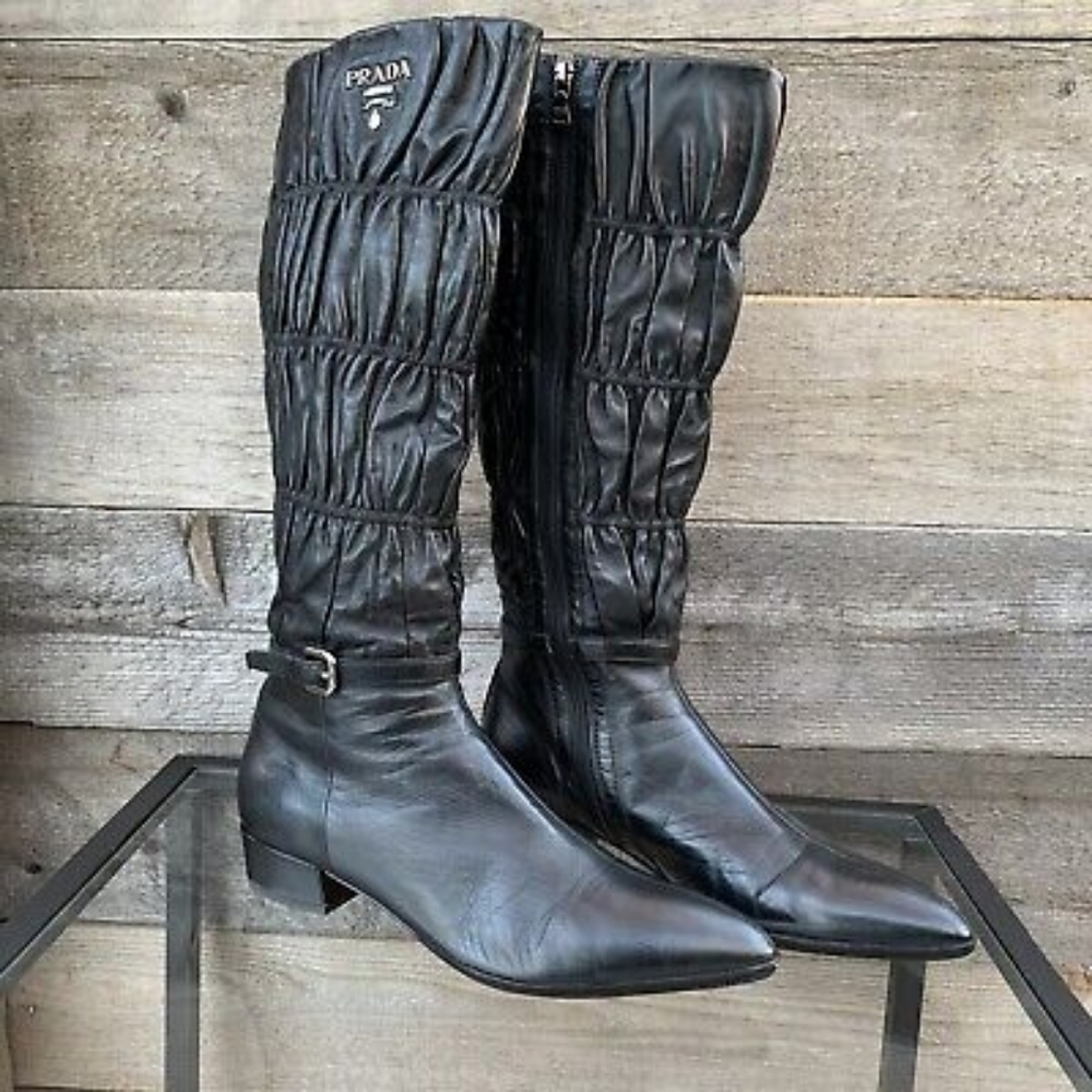 Immaculate Prada Boots 38.5